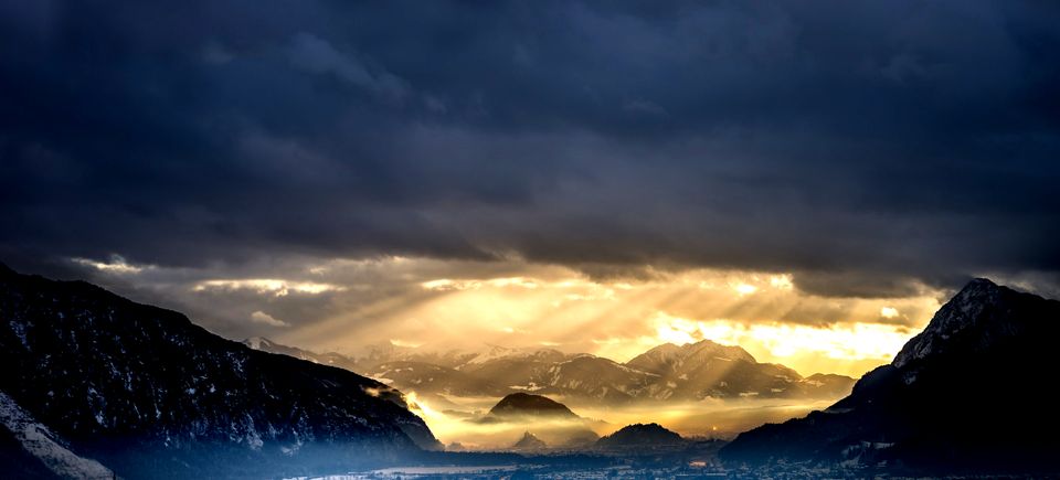 Wie eine dunkle Wolke